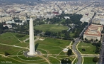 <em>Washington</em>, é a capital dos Estados Unidos da América. DC é a abreviação de Distrito de Columbia, onde a cidade está localizada. <em>Washington, District of Columbia</em>. </br></br> Palavras-chave: Cidade. Capital. Urbanização. <em>Washington</em>. Política. economia.  