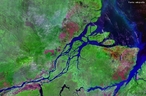 Imagem de satlite do Rio Amazonas, regio norte do Brasil. </br></br> Palavras-chave: Satlite. Diversidade. Leitura. Economia. Dados. gua. Biodiversidade.