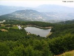 Os Apeninos so uma cadeia montanhosa que se estende ao longo da Pennsula Itlica, com altitudes elevadas, atingindo o seu ponto mximo no Gran Sasso d'Italia (2.914 metros). </br></br> Palavras-chave: Relevo. Montanhas. Altitude.