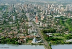 Londrina  um municpio brasileiro localizado na regio norte do estado do Paran, a 369 km da capital paranaense, Curitiba. </br></br> Palavras-chave: Economia. Norte do Paran. Agricultura. Agronegcio. Importao. Exportao. Colonizao. Educao. Caf. Soja. Trigo. Prestao de Servios. Norte do Paran. Cafeicultura. Cidade do Caf. 